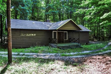 8462 Lake Shore Road