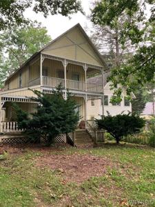 27 Genesee Street