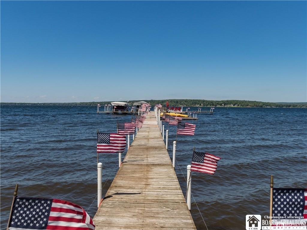 Image 3: Private dock is shared with neighbors on either si