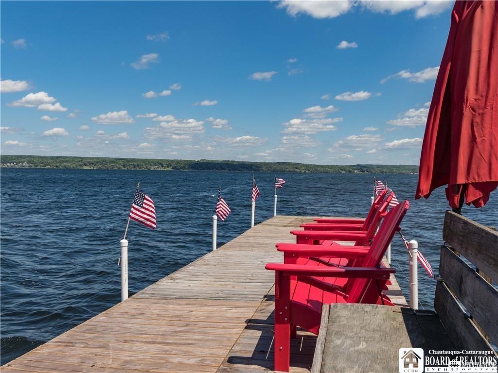 Image 4: The perfect location for viewing the fireworks.