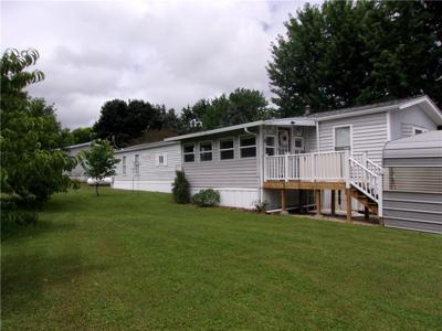 94 Lakeview Dr.