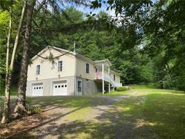 6156 N Old West Lake Road