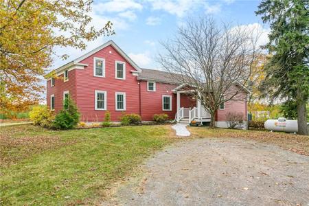5038 Lake Road