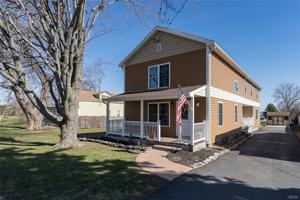 208 W Washington Street