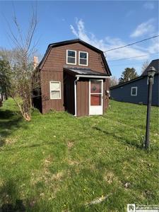 22 Olive Avenue