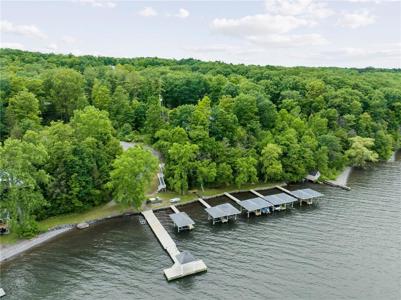 5217 Oak Harbor Road
