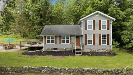 4342 Vine Road