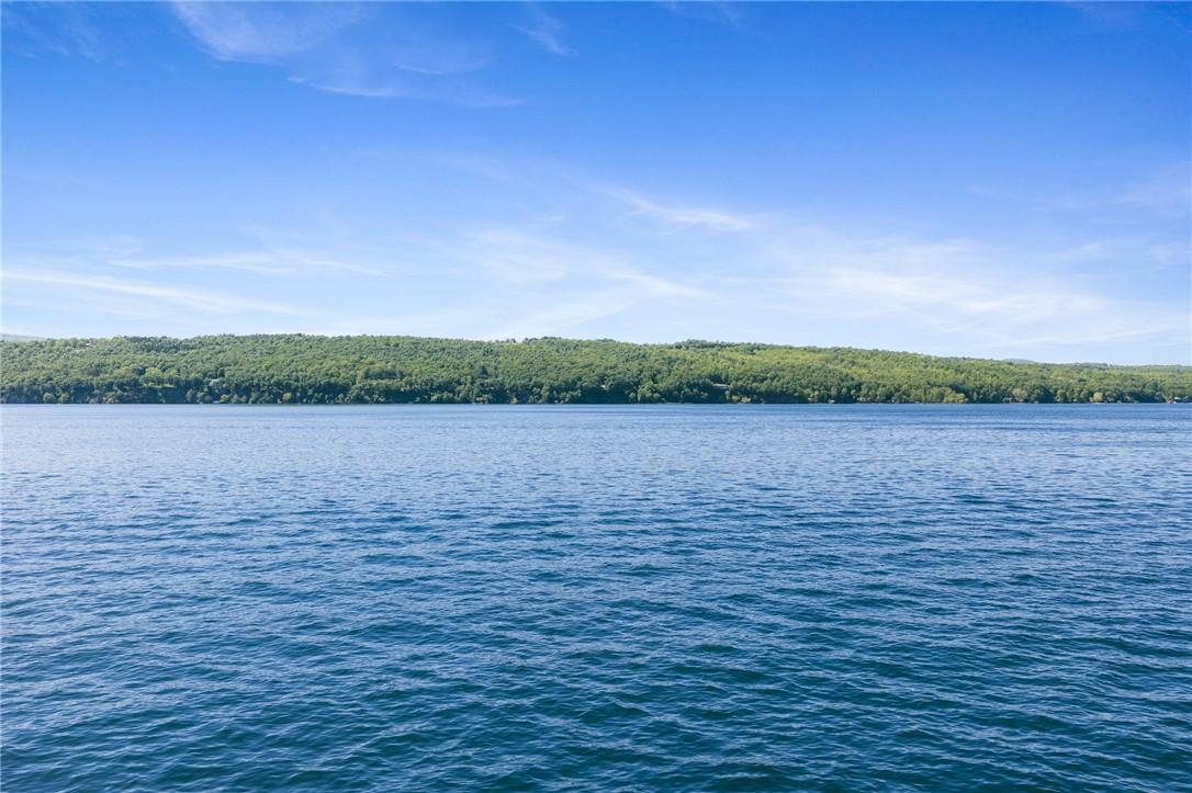 Image 4: MILLION DOLLAR VIEWS TO THE WEST
