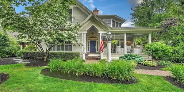 30 Howard Hanson Avenue