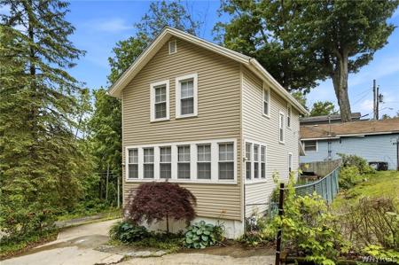 629 Seymour
