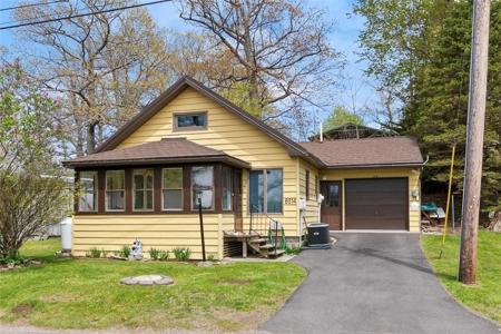 8514 E Port Bay Road