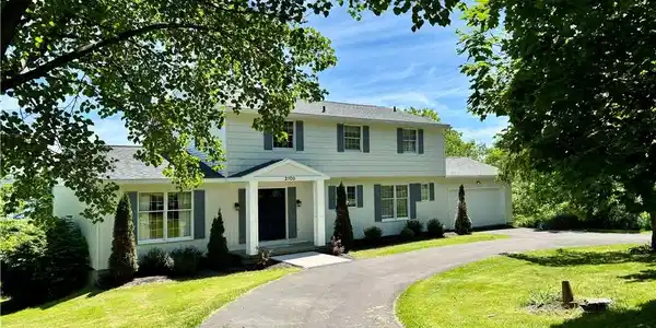 2100 W Lake Road