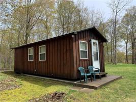 136 Browns Rd/Prvt