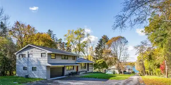 3429A E Lake Road