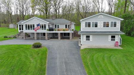 4138 W Lake Road