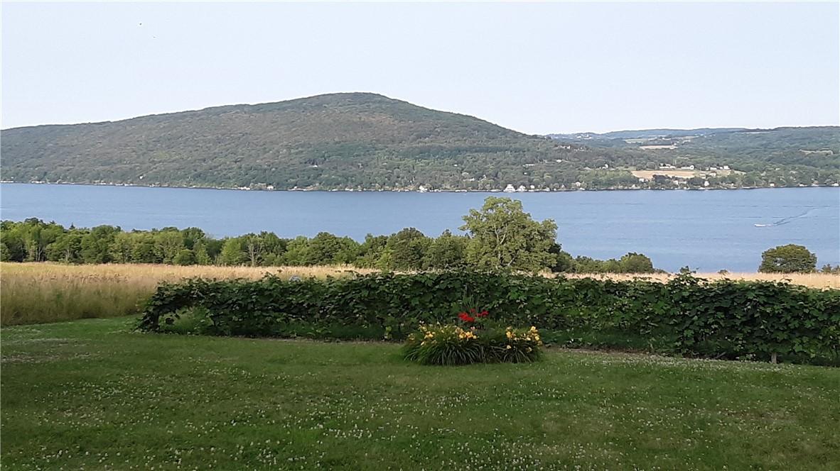Image 4: House Deck View