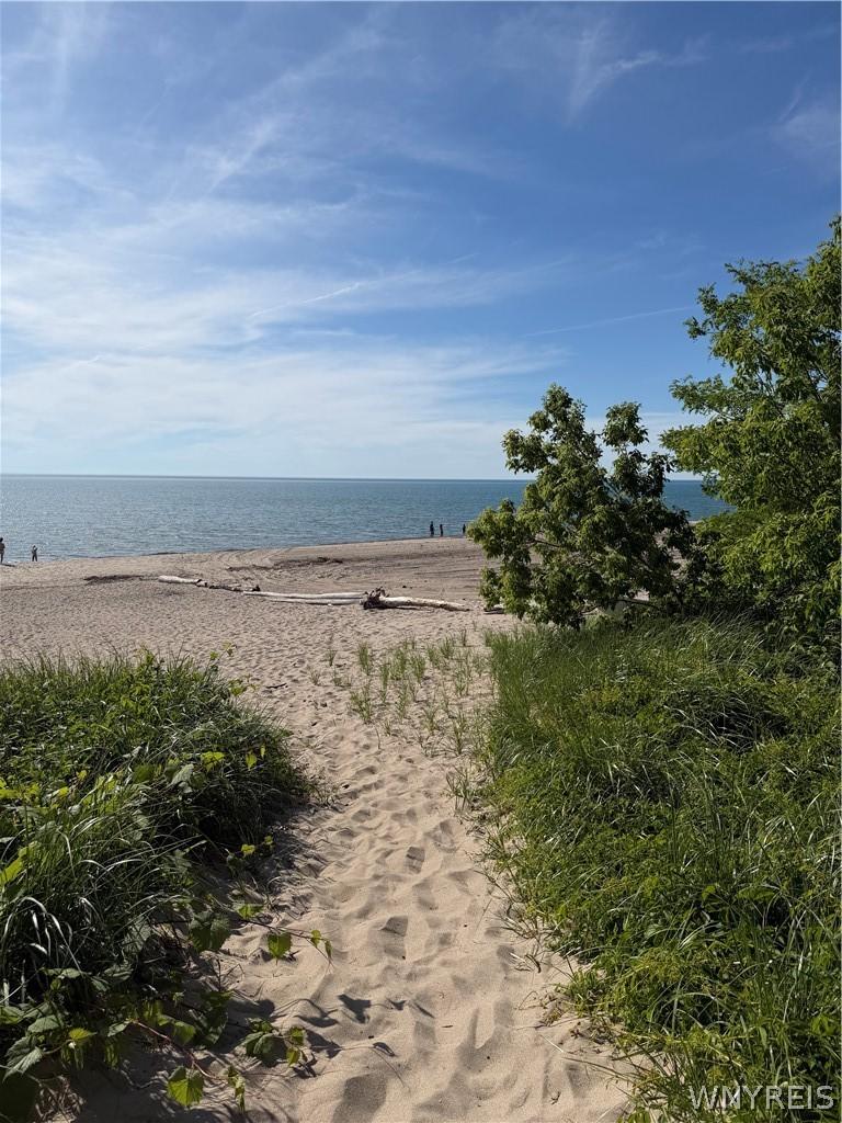 Image 3: Property includes deeded rights to this 
sandy be