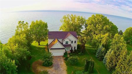 2949 W Lake Road