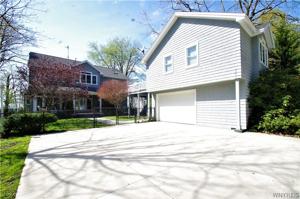 9634 Lake Shore Road