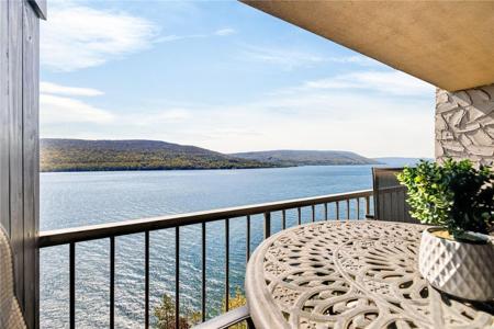 165 Cliffside Drive