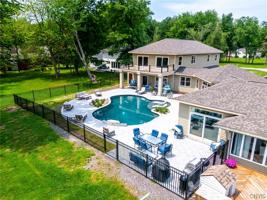 1009 Birch Lane