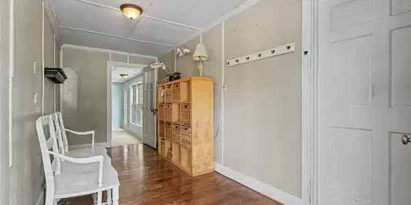 Image 4: unit 1