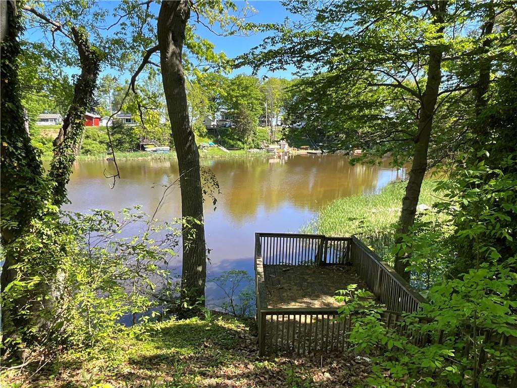 Image 3: View of Johnson Creek showing the deck!