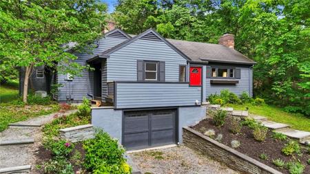111 N Sunset Drive