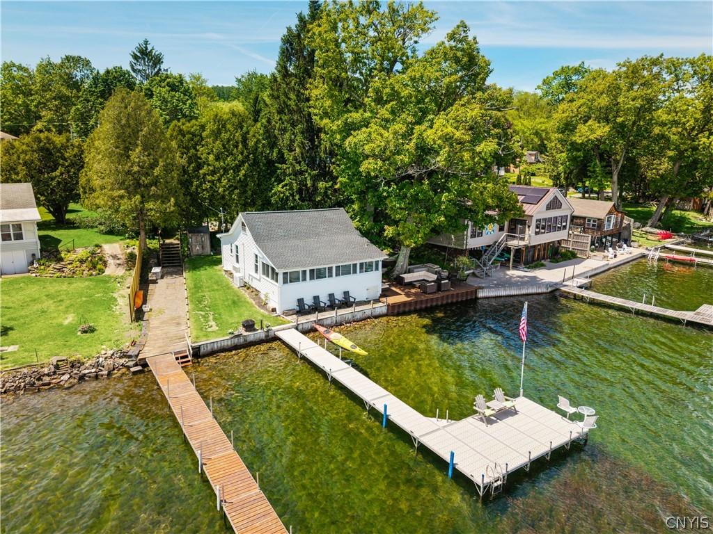 Image 3: With 72 feet of waterfront