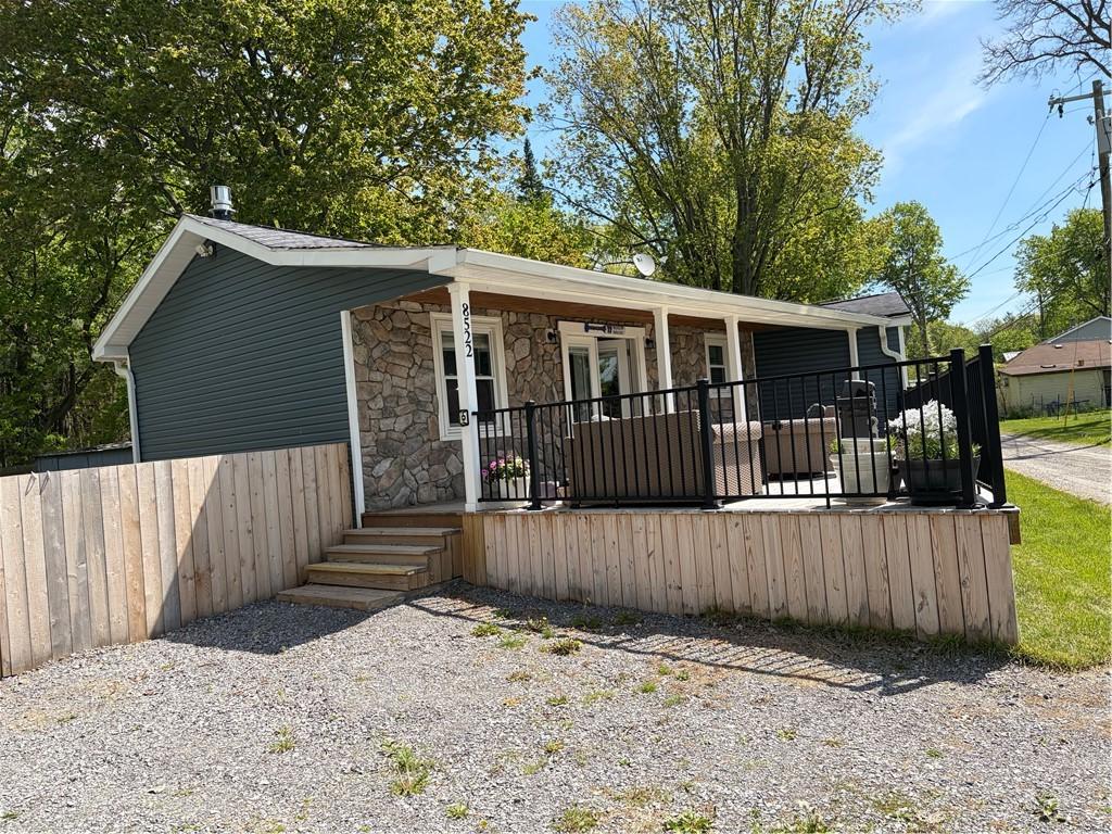 Image 2: Totally furnished. Just need your clothes & toothb