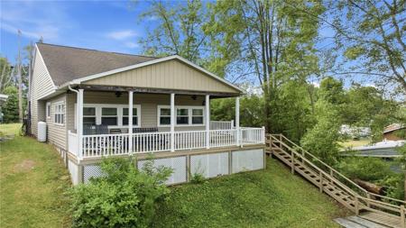 3049 Huggins Road