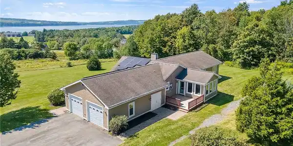 2425 Bockes Road