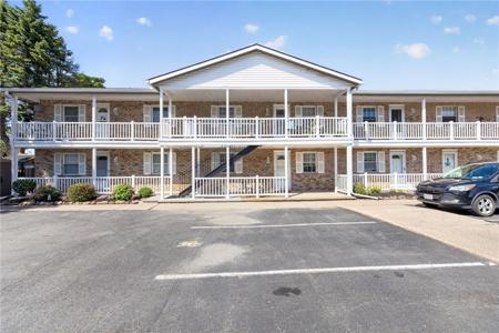 960 Edgemere Drive