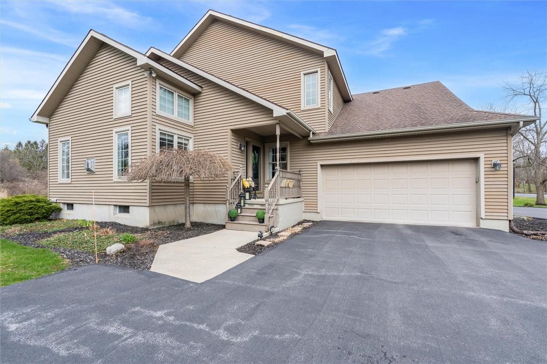 Image 2: 24 Willowbrook Drive, Auburn NY