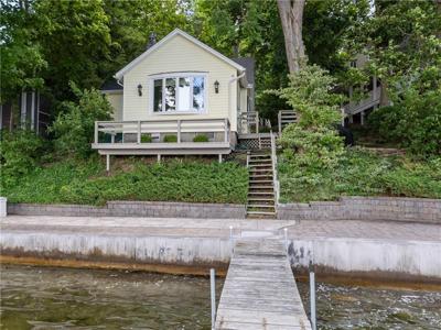 4338 E Lake Road