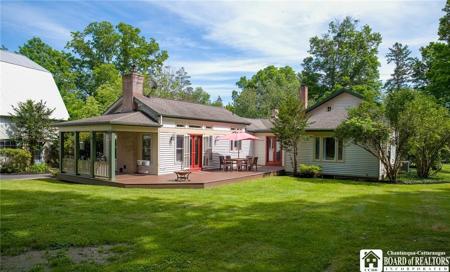4426 Lakeside Drive