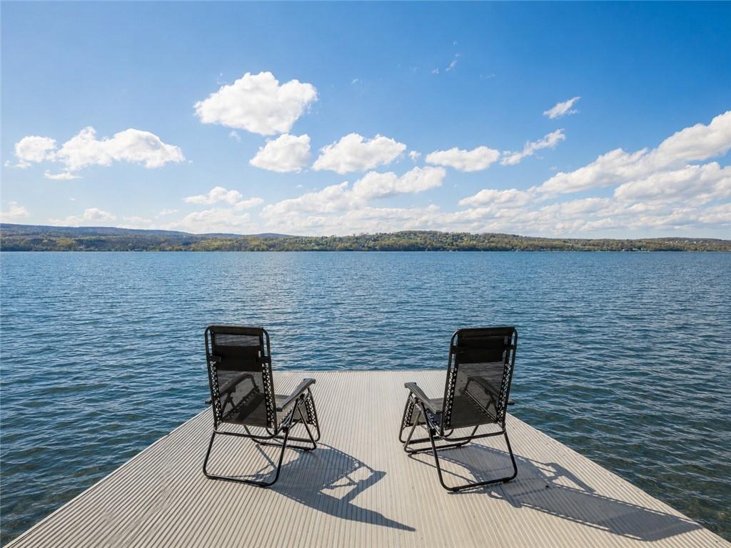 Image 4: SPECTACULAR 115' LAKE LEVEL WATERFRONT WITH PERMAN