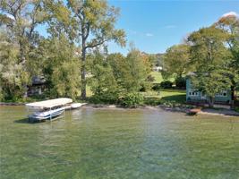 818 & 828 Green Cove Drive