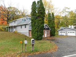 2442 W Lake Road