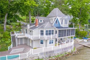 5253 W Lake Road