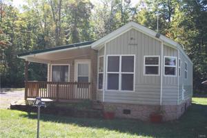 8 Merklin Lane