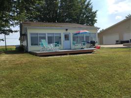 9113 Lakeshore Drive
