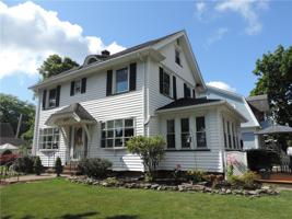 635 Beach Avenue