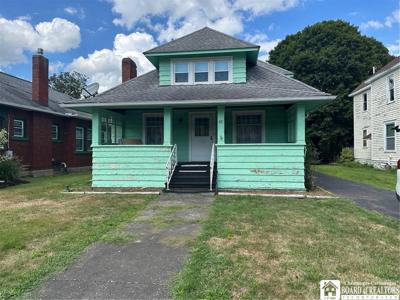 384 Broad Street