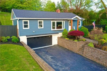 2536 E Lake Road