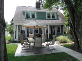9122 Lake Shore Road