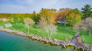 4551 & 4555 E Lake Road