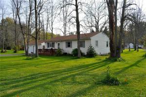 7384 Mapleview Road