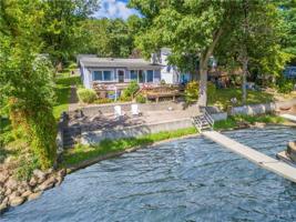 6079 Southwest Shores