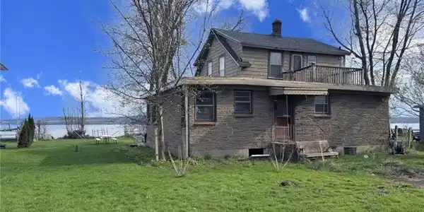 4406 W Fairmount Avenue